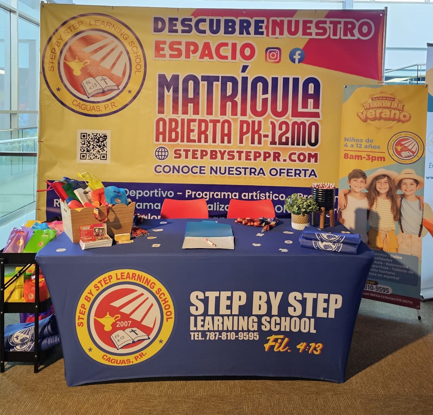 Espacio informativo de matrícula de Step by Step Learning School